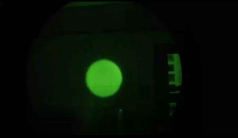 EvolutionGear LA-5C UHP VCSEL PEQ - Image 20